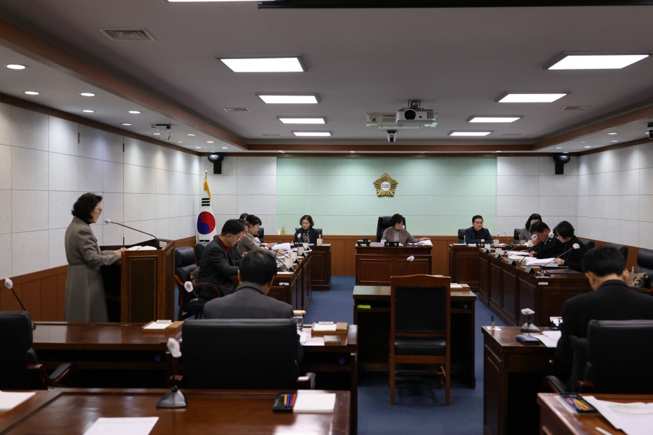 제359회 동해시의회 임시회 제2차 본회의_2