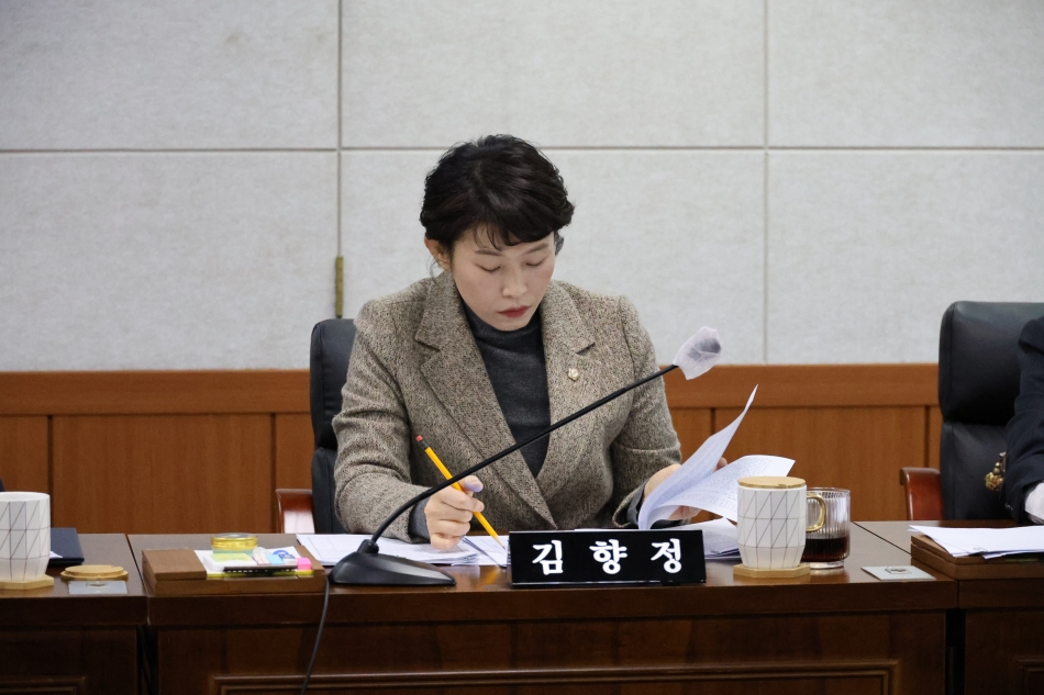 제359회 동해시의회 임시회 제2차 본회의_17