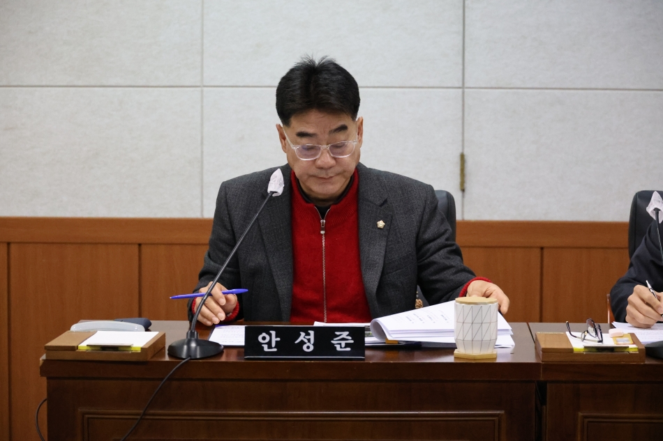 제359회 동해시의회 임시회 제2차 본회의_13