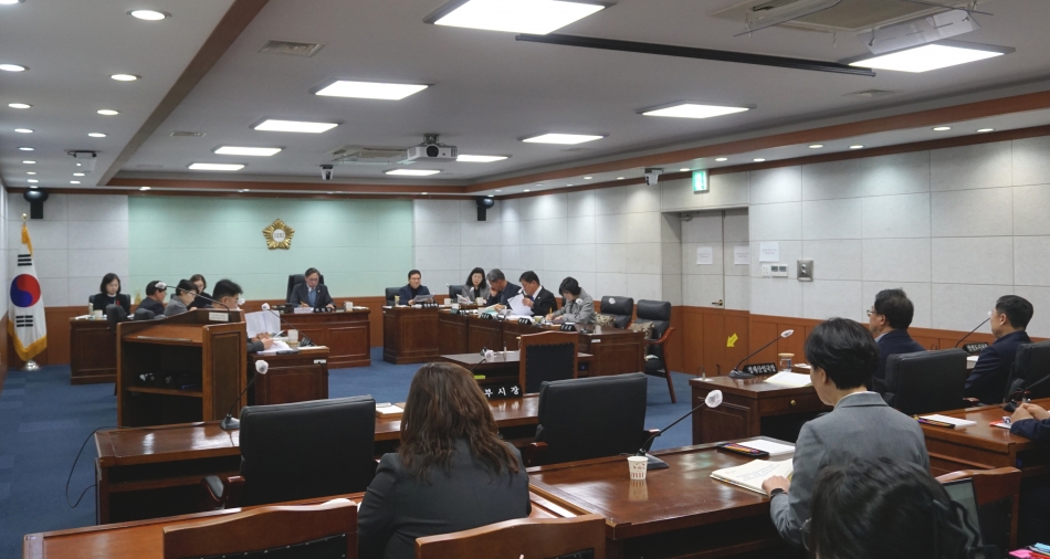 제359회 동해시의회 임시회 제１차 예산결산특별위원회_2