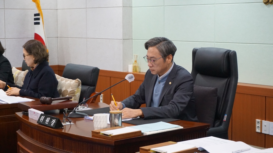 제359회 동해시의회 임시회 제１차 예산결산특별위원회_3