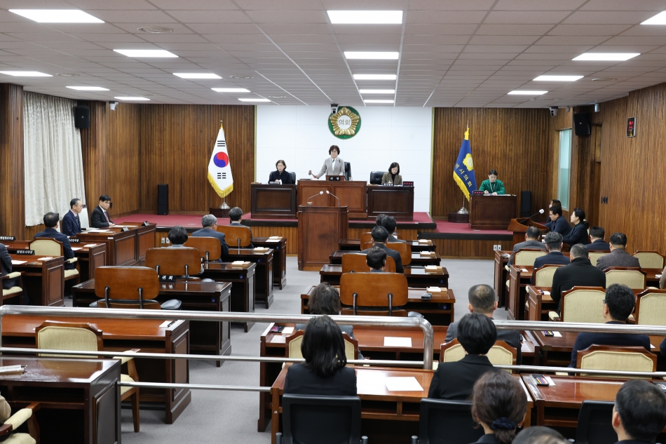 제359회 동해시의회 임시회 제3차 본회의_6