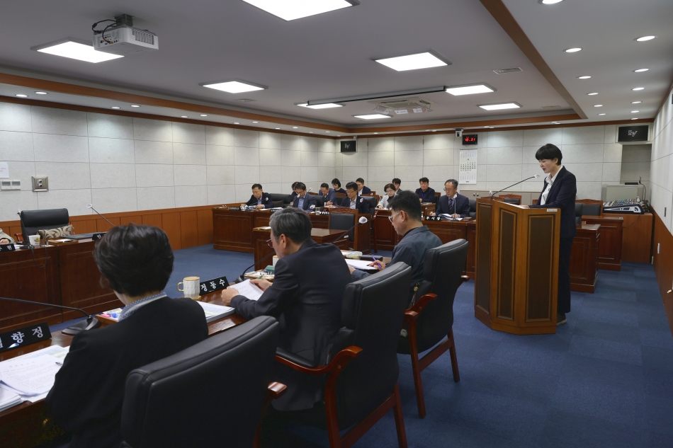 제360회 동해시의회 임시회 제1차 본회의_5