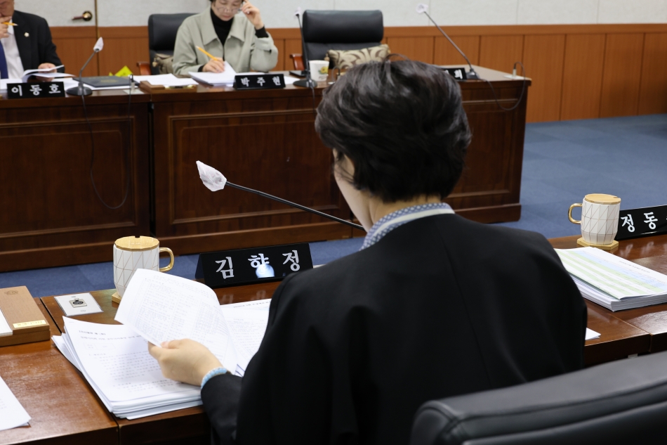 제360회 동해시의회 임시회 제1차 본회의_17