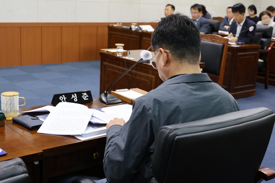 제360회 동해시의회 임시회 제1차 본회의_14