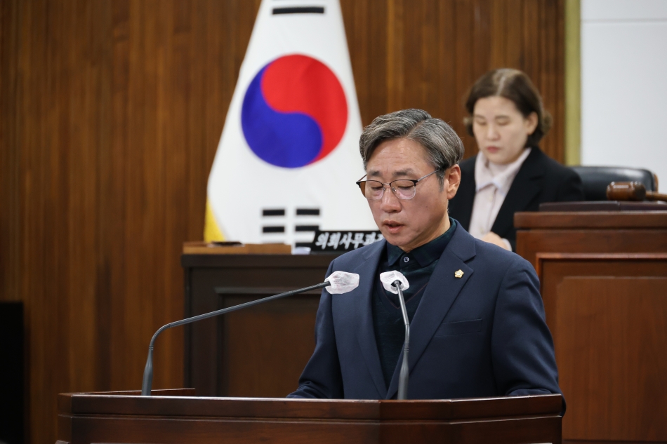 제361회 동해시의회 임시회 제1차 본회의_11