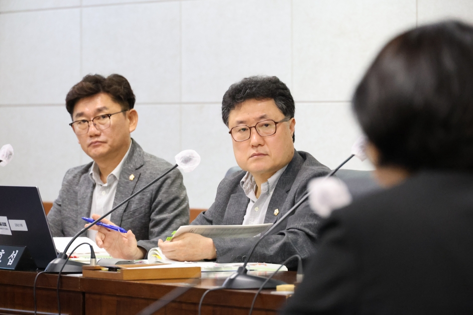 제365회 동해시의회 임시회 제2차 예결특위_12