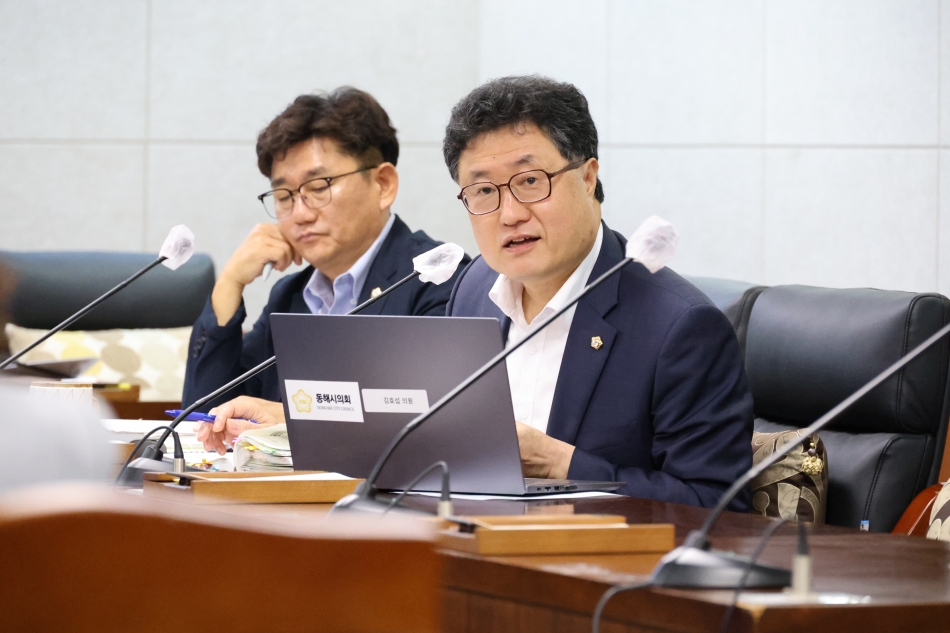 제365회 동해시의회 임시회 제3차 예산결산특별위원회_9