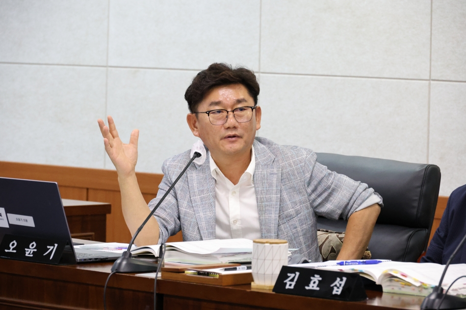 제365회 동해시의회 임시회 제4차 예산결산특별위원회_7